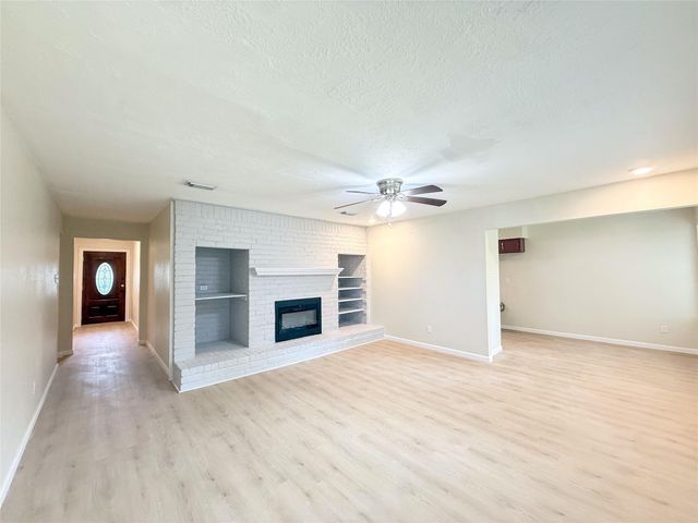 4251 Rosegate Drive, Spring, TX 77373