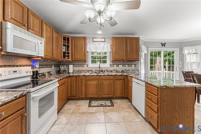 5819 Hereld Green Dr, Chesterfield, VA 23832