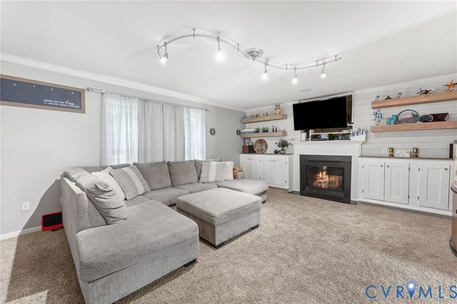 5819 Hereld Green Dr, Chesterfield, VA 23832