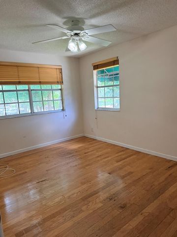 6654 Via Regina, Boca Raton, FL 33433