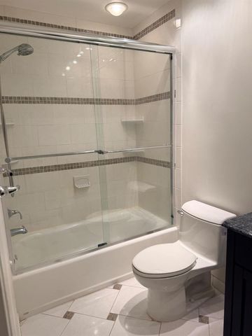 6654 Via Regina, Boca Raton, FL 33433