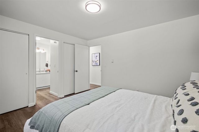 936 210th Avenue NE, Sammamish, WA 98074