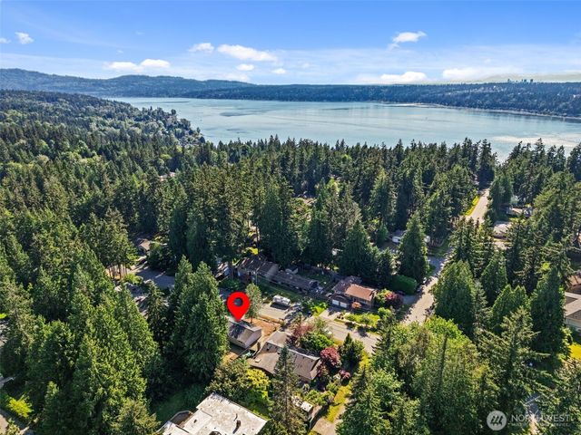 936 210th Avenue NE, Sammamish, WA 98074