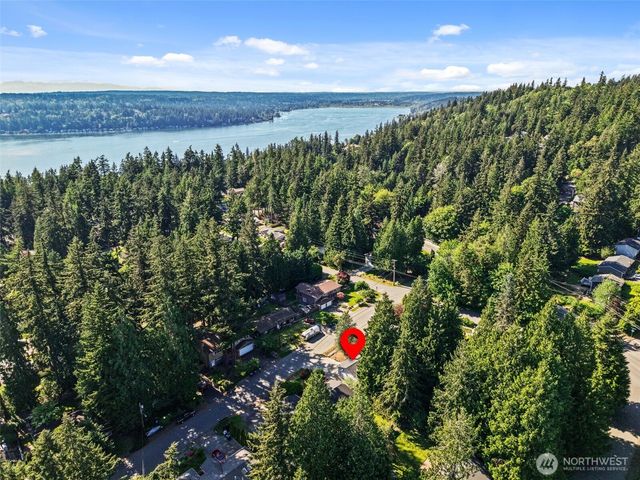 936 210th Avenue NE, Sammamish, WA 98074