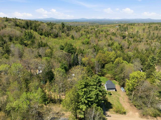 111 Fox Drive, Gilmanton, NH 03237