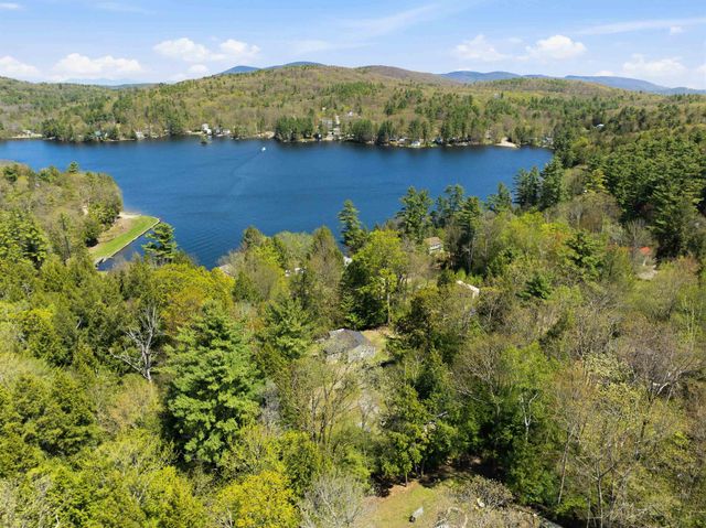 111 Fox Drive, Gilmanton, NH 03237