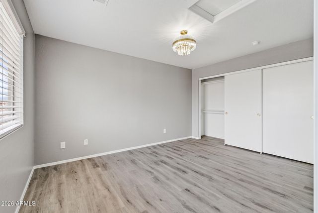 6333 W NEZ PERCE Street, Phoenix, AZ 85043