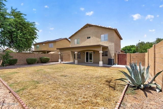 6333 W NEZ PERCE Street, Phoenix, AZ 85043