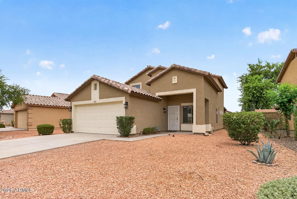 6333 W NEZ PERCE Street, Phoenix, AZ 85043 — photo 2