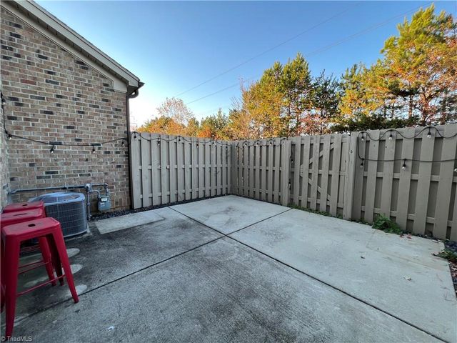 723 Piedmont Crossing Drive, High Point, NC 27265