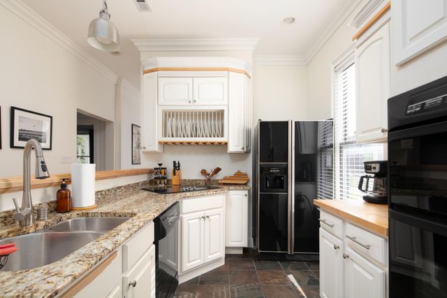 847 W High Street, Lexington, KY 40508