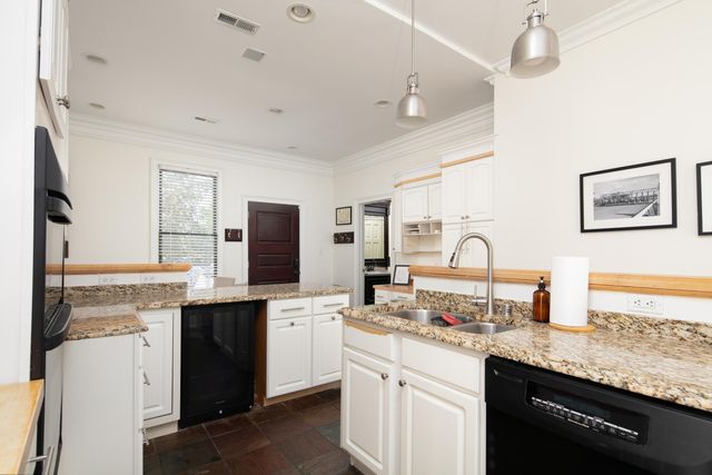 847 W High Street, Lexington, KY 40508