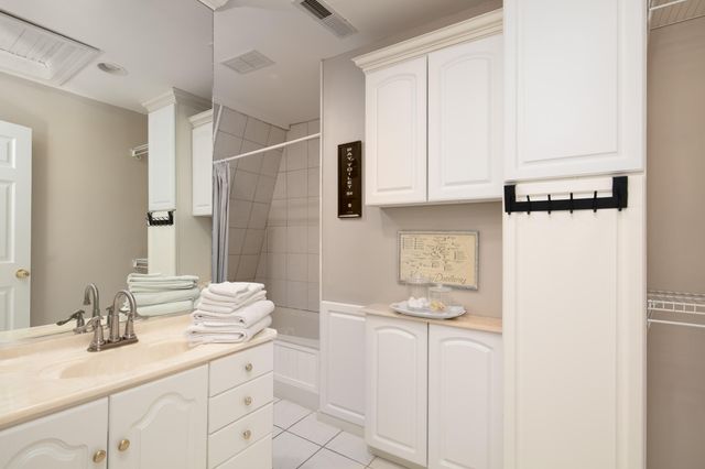 847 W High Street, Lexington, KY 40508