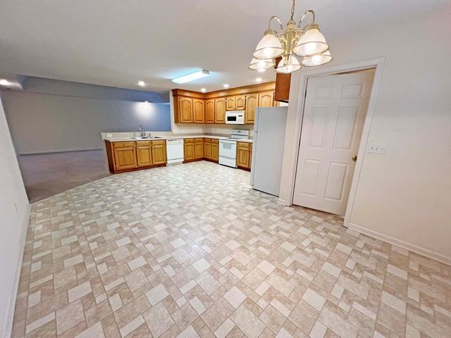 3680 Beacon Drive, Sumter, SC 29154