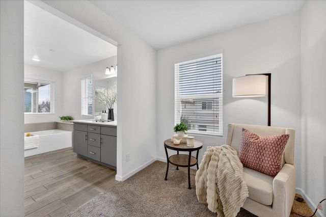 2015 N Walling Lane, Clovis, CA 93619