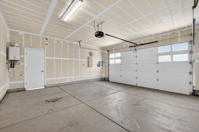 2015 N Walling Lane, Clovis, CA 93619