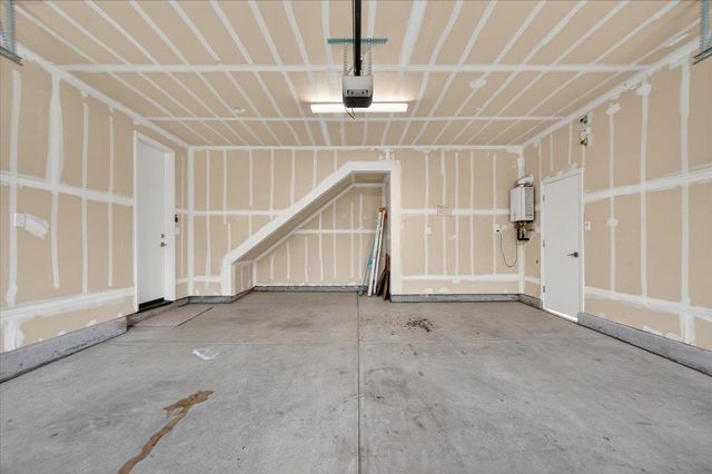 2015 N Walling Lane, Clovis, CA 93619