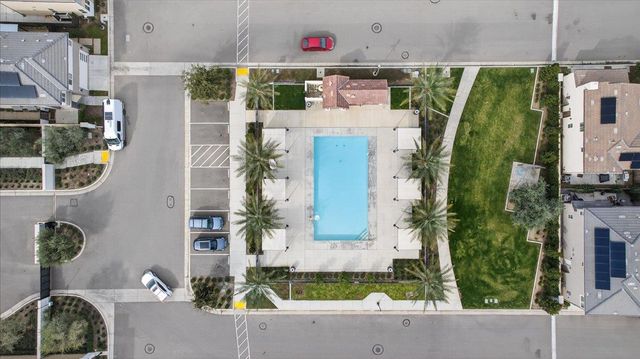 2015 N Walling Lane, Clovis, CA 93619