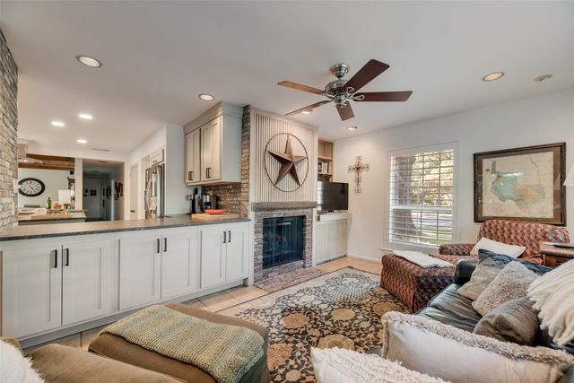 11132 Rosser Court, Dallas, TX 75229