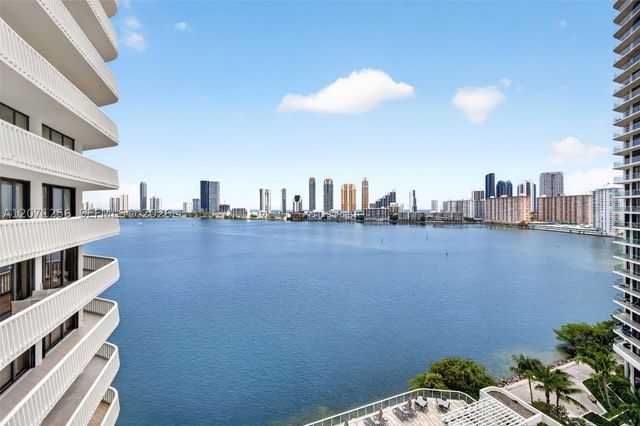 3000 Island Blvd 1201, Aventura, FL 33160