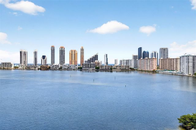 3000 Island Blvd 1201, Aventura, FL 33160