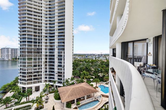 3000 Island Blvd 1201, Aventura, FL 33160