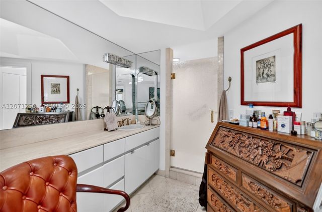 3000 Island Blvd 1201, Aventura, FL 33160