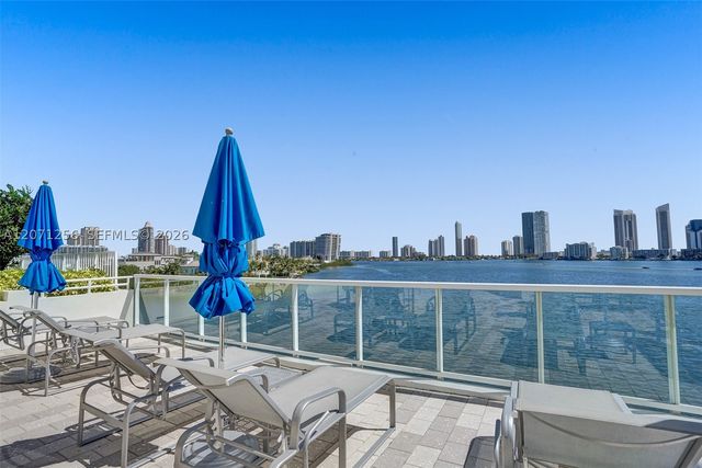 3000 Island Blvd 1201, Aventura, FL 33160