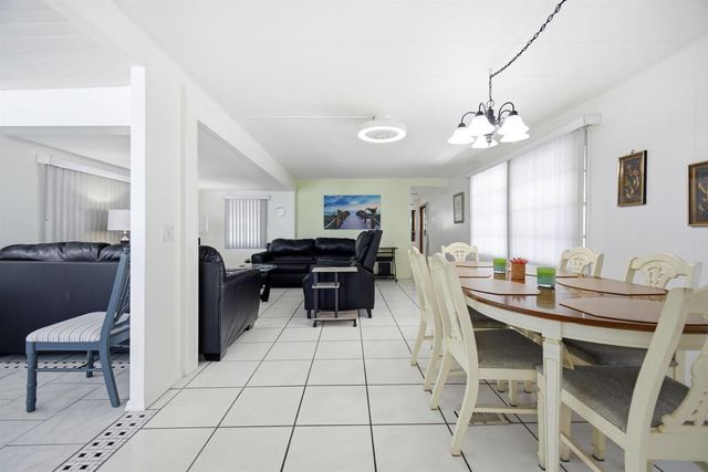 2917 SW 54th Street, Dania Beach, FL 33312