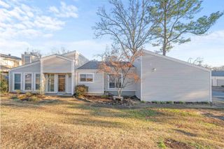 2001 Broken Bow, North Little Rock, AR 72116