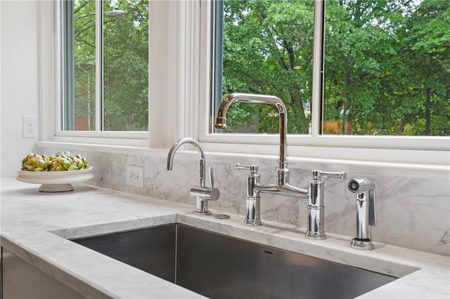 2711 Southwell Street NE, Atlanta, GA 30305