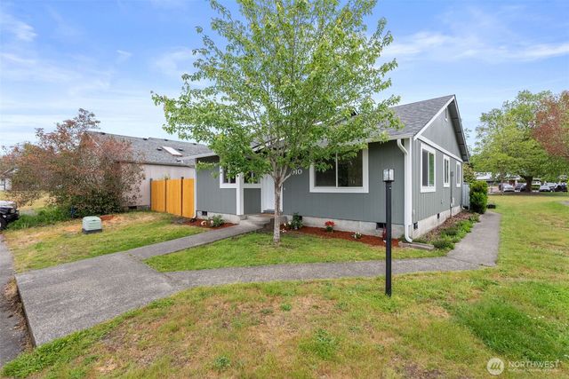 910 Schonberg Lane SE, Olympia, WA 98513