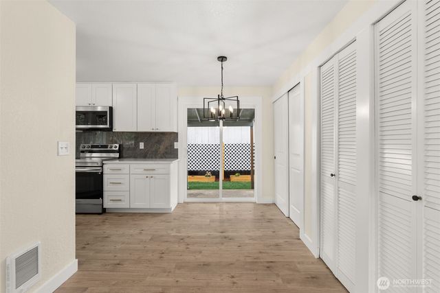 910 Schonberg Lane SE, Olympia, WA 98513