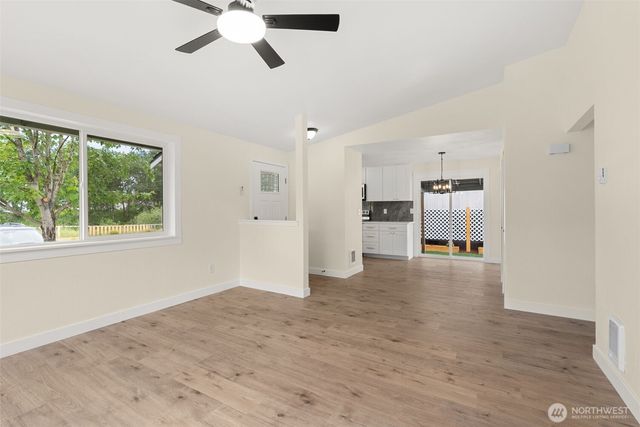 910 Schonberg Lane SE, Olympia, WA 98513