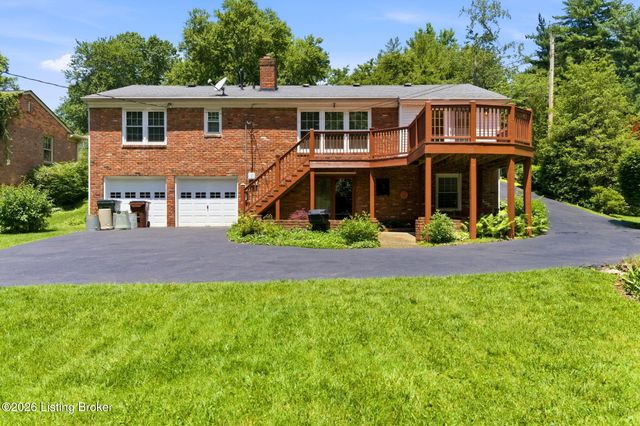 7814 Crown Top Rd, Louisville, KY 40241