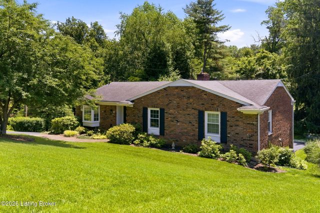 7814 Crown Top Rd, Louisville, KY 40241