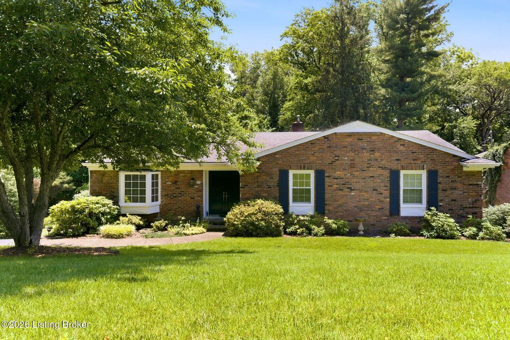 7814 Crown Top Rd, Louisville, KY 40241