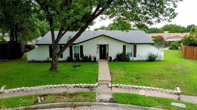 1803 Travis Street, Garland, TX 75042