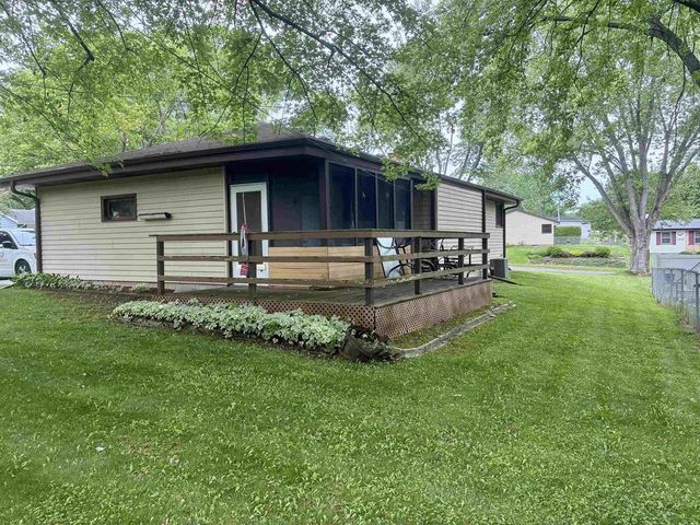 1002 Monica Lane, Madison, WI 53704