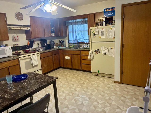 1002 Monica Lane, Madison, WI 53704