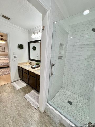 1322 OAK PATH, San Antonio, TX 78258