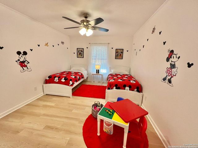 1322 OAK PATH, San Antonio, TX 78258