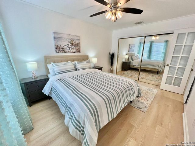 1322 OAK PATH, San Antonio, TX 78258