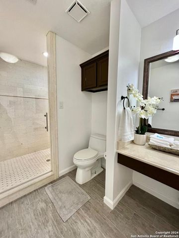 1322 OAK PATH, San Antonio, TX 78258