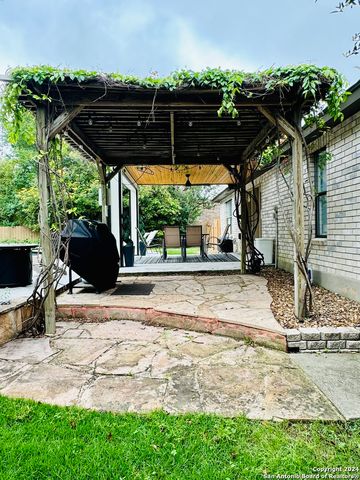 1322 OAK PATH, San Antonio, TX 78258