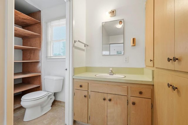 5431 E Liberty Avenue, Fresno, CA 93727