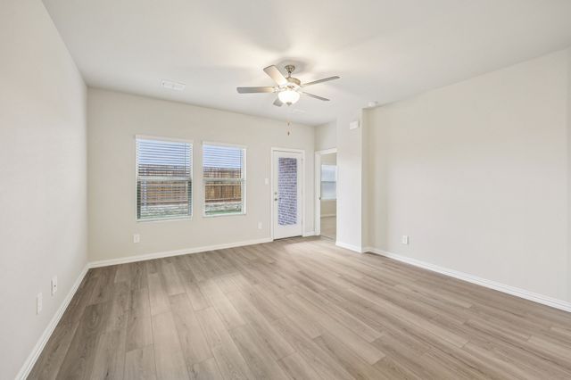 300 Winchester Lane, Sherman, TX 75092