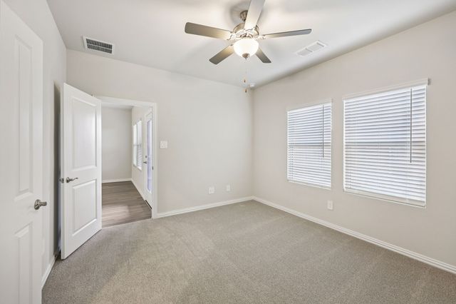 300 Winchester Lane, Sherman, TX 75092