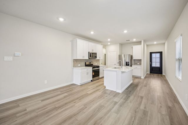 300 Winchester Lane, Sherman, TX 75092