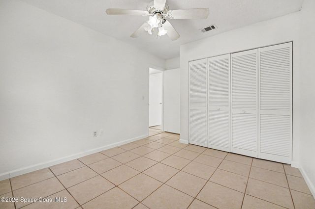 901 Grandeur Street SE, Palm Bay, FL 32909